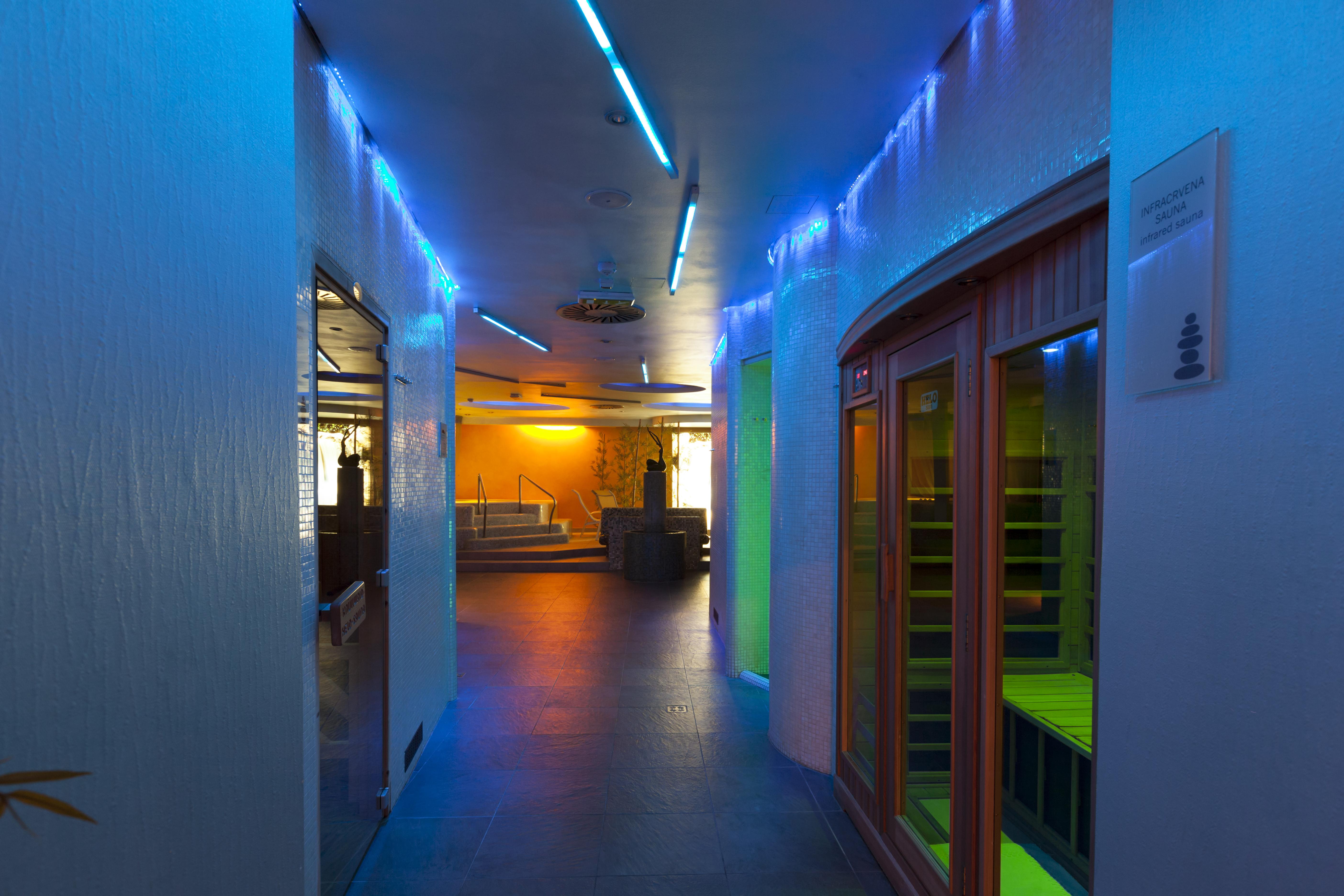 Nobel Design Hotel Belgrado Esterno foto